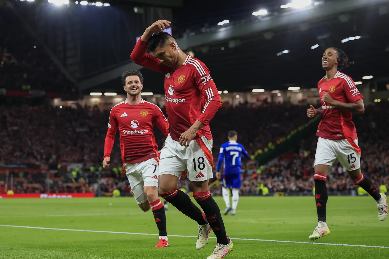 Casemiro comemora gol pelo Manchester United Foto: (Imago)