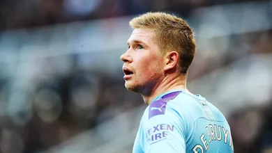De Bruyne igualou recorde de assist&ecirc;ncias de Henry, mas reclamou: &ldquo;Tiraram duas de mim!&rdquo;