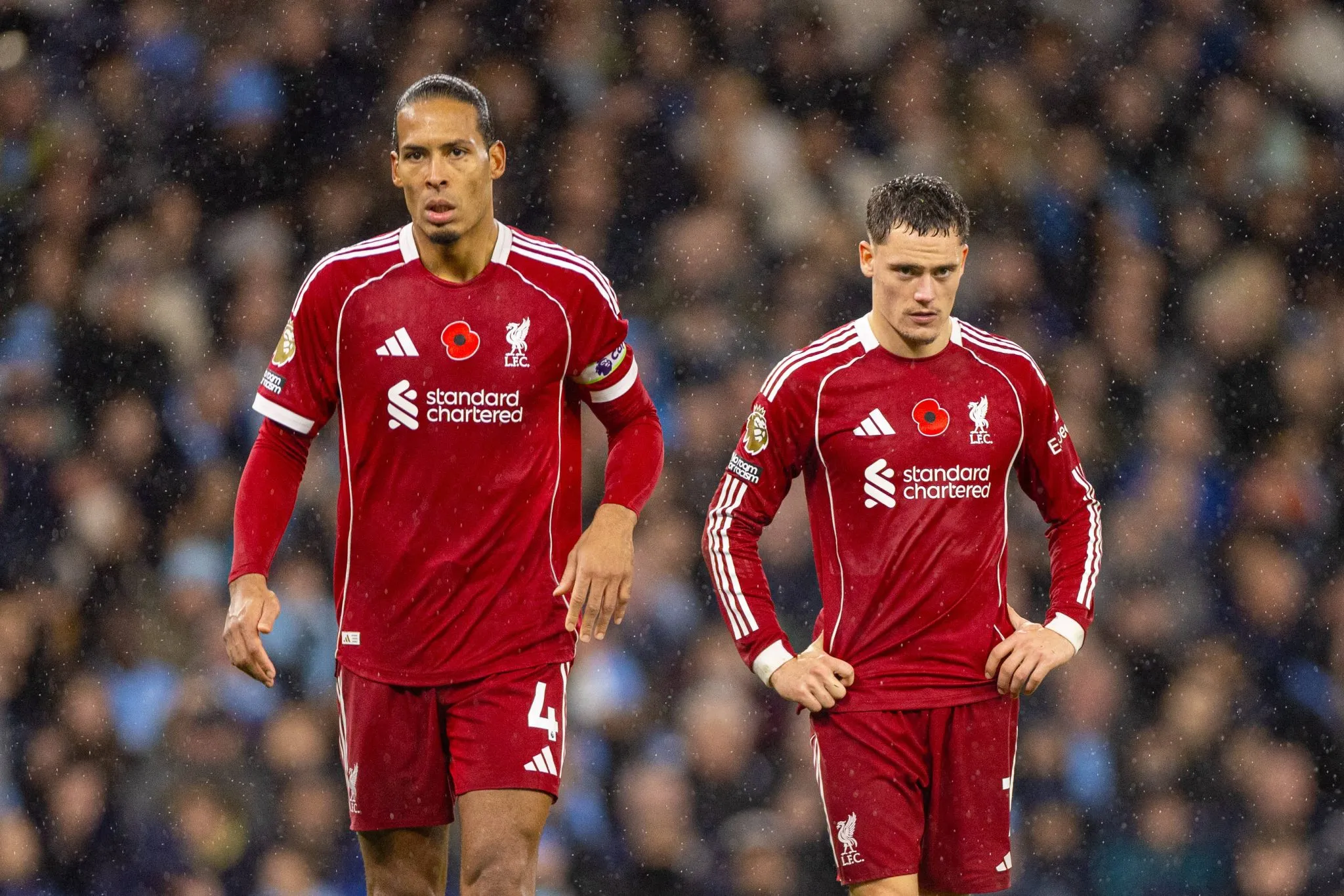 &lsquo;Hora de come&ccedil;ar&rsquo;: Van Dijk d&aacute; conselho a Wirtz ap&oacute;s alem&atilde;o flertar com 1&ordm; gol no Liverpool