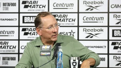&lsquo;Fair play financeiro &eacute; fraude&rsquo;: John Textor rebate cr&iacute;ticas e manda indireta para o Vasco