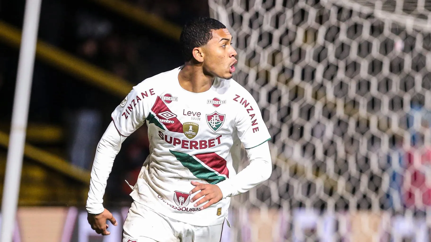 Como Esquerdinha foi da escolinha do clube ao time principal do Fluminense