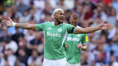 Janela discreta e pol&ecirc;mica com Isak cobram pre&ccedil;o do Newcastle em empate com o Villa