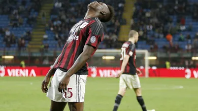 Ca&ccedil;ulinha da Serie A tenta atrair Balotelli: &ldquo;No Crotone, pode voltar a ser grande&rdquo;