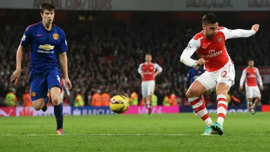 Giroud desfalca o Arsenal contra o Dortmund porque Wenger n&atilde;o o inscreveu na Champions