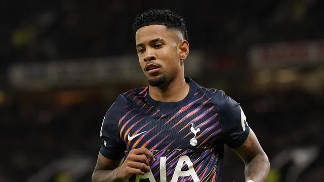 Tottenham perde Savio por semanas, mas ganha refor&ccedil;o ap&oacute;s mais de 500 dias