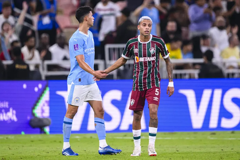 Alexsander em a&ccedil;&atilde;o pelo Fluminense no Mundial de Clubes
