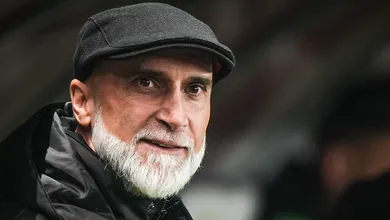 Sob os olhares de &Aacute;lvaro Pacheco, Vasco busca vaga nas oitavas da Copa do Brasil