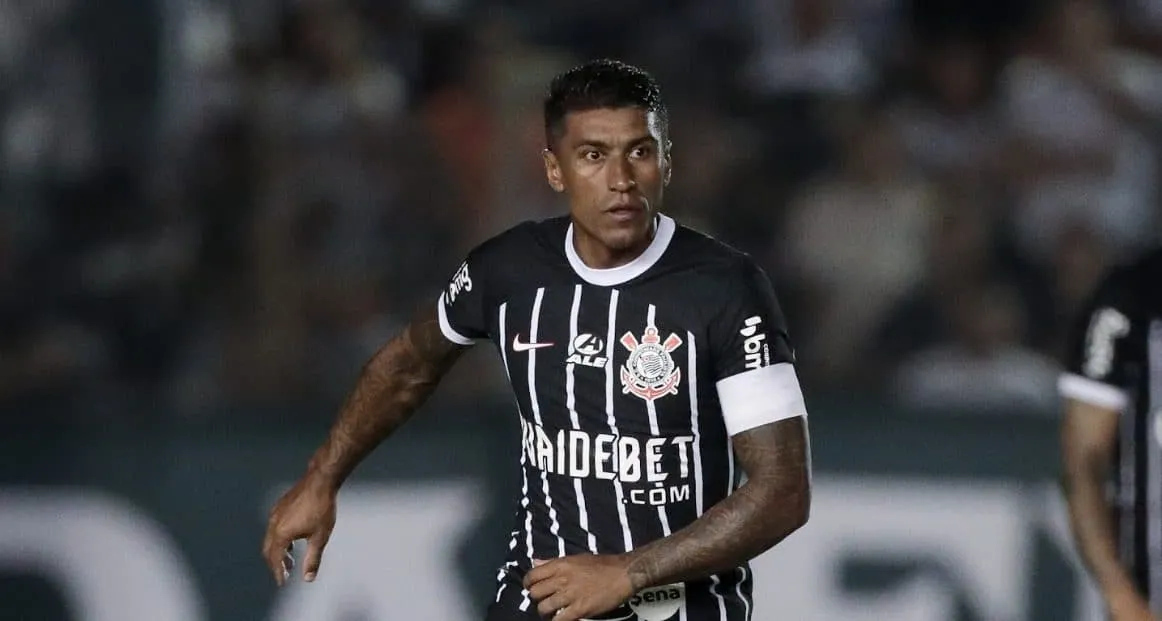 Clima tenso e volta de Paulinho: como foi a vit&oacute;ria do Corinthians em amistoso