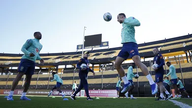Por rea&ccedil;&atilde;o ap&oacute;s primeiro trope&ccedil;o, Diniz resolve mexer na Sele&ccedil;&atilde;o&hellip; E sobrou para Richarlison