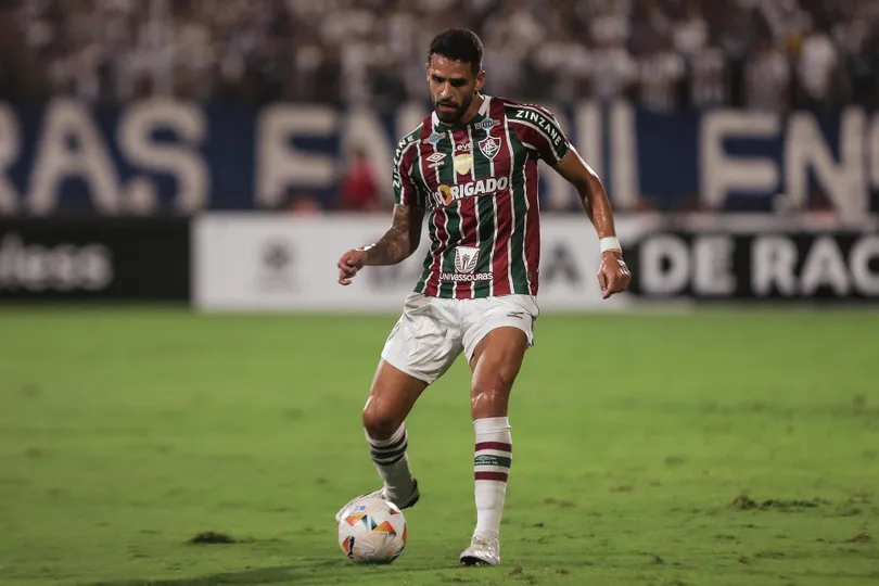 Renato Augusto volta a ser titular do Fluminense em nova fun&ccedil;&atilde;o - Foto: Lucas Mer&ccedil;on/Fluminense FC