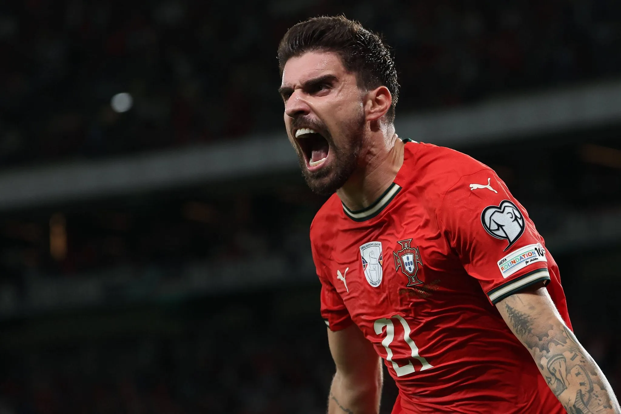 R&uacute;ben Neves &eacute; pe&ccedil;a importante da sele&ccedil;&atilde;o portuguesa &agrave;s v&eacute;speras da Copa do Mundo (Foto: Imago)