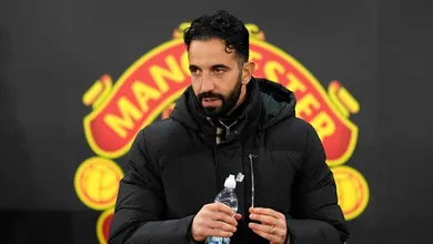 Desafeto de R&uacute;ben Amorim pode ser vendido ao Chelsea pela metade do valor pedido pelo United