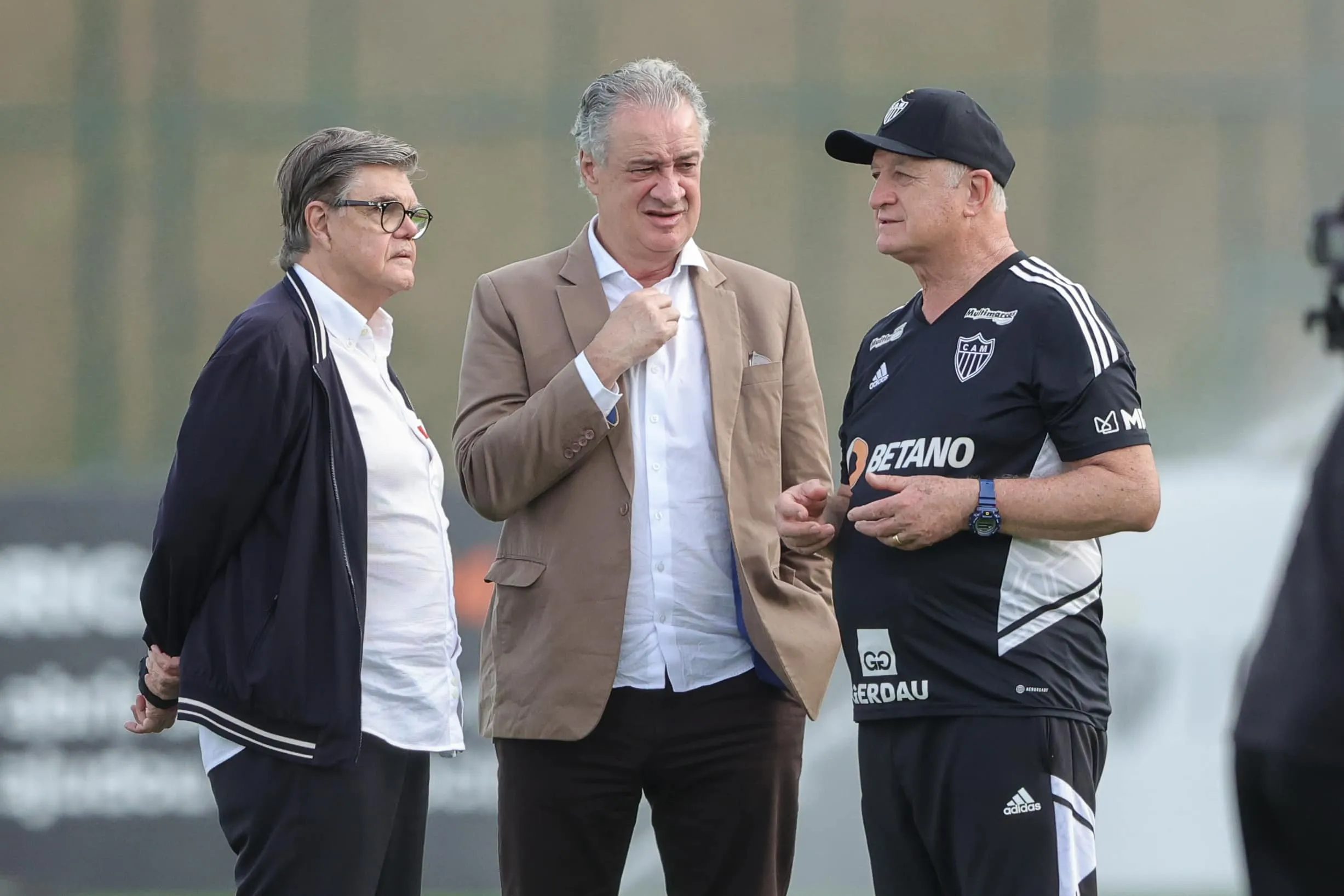Bastidores do Atl&eacute;tico-MG: Elei&ccedil;&atilde;o para presidente s&oacute; tem um candidato, e o futuro de Felip&atilde;o e Caetano