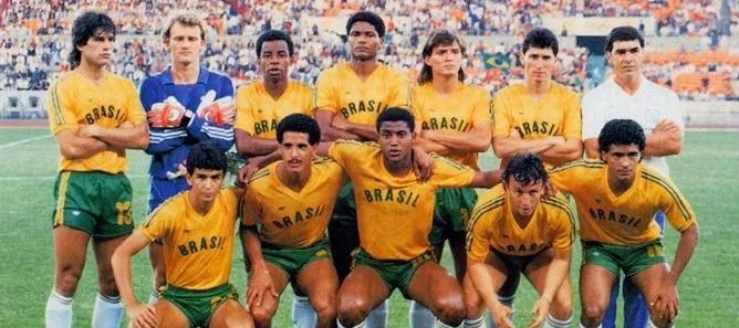 Time do Brasil durante Olimp&iacute;adas de 1988 (Foto: Divulga&ccedil;&atilde;o/CBF)