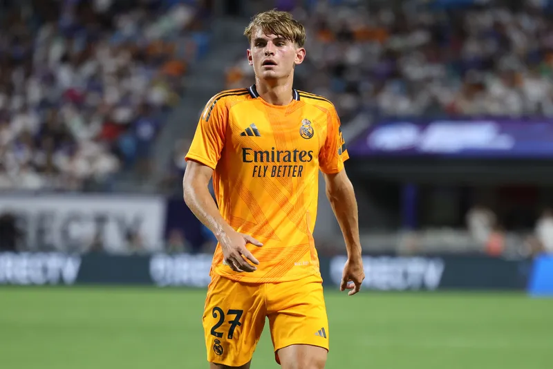Nico Paz se mostrou uma op&ccedil;&atilde;o &uacute;til ao meio-campo do Real Madrid 
