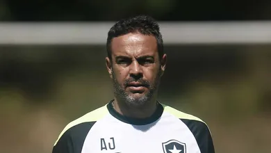 Setor do time de Artur Jorge pode ser chave para o Botafogo avan&ccedil;ar na Copa do Brasil