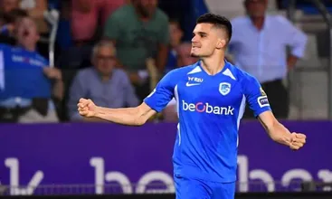 Ianis Hagi exibiu seu talento ao marcar um gol de p&ecirc;nalti com cada p&eacute; na mesma partida