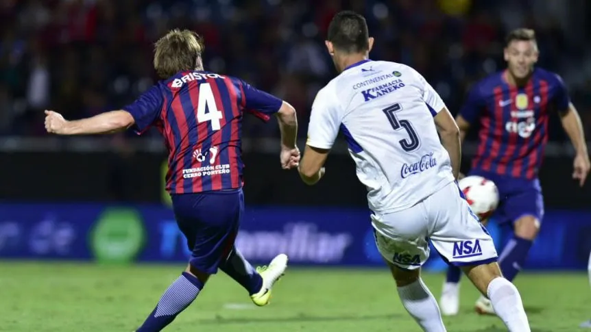 Cerro Porte&ntilde;o teve um gola&ccedil;o digno de brigar pelo Pr&ecirc;mio Puskas &ndash; ao menos &eacute; o que eles dizem