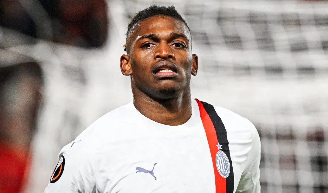 Rennes quase aprontou, mas Milan garante classifica&ccedil;&atilde;o na Liga Europa gra&ccedil;as ao placar agregado