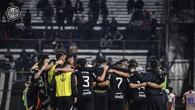 Advers&aacute;rio do Flamengo na Libertadores demite t&eacute;cnico ap&oacute;s vexame e &lsquo;repete&rsquo; 2021