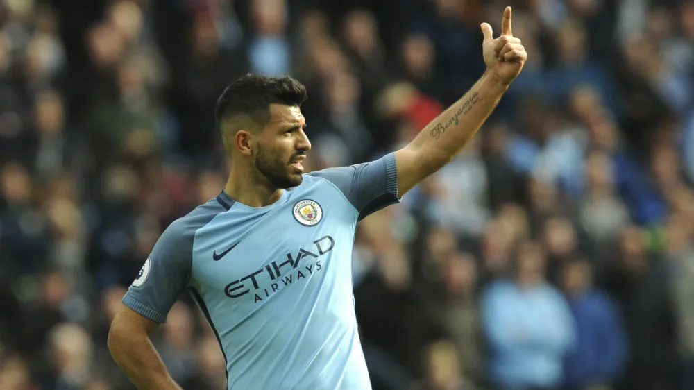 Se n&atilde;o vai na t&eacute;cnica, vai na ra&ccedil;a: City arranca dois gols de Ag&uuml;ero para vencer