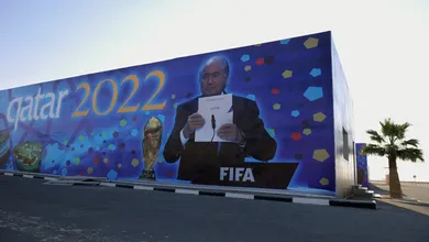 Den&uacute;ncia de jornal aponta que o Catar comprou a Copa 2022 &ndash; e parece que a Terra &eacute; redonda tamb&eacute;m