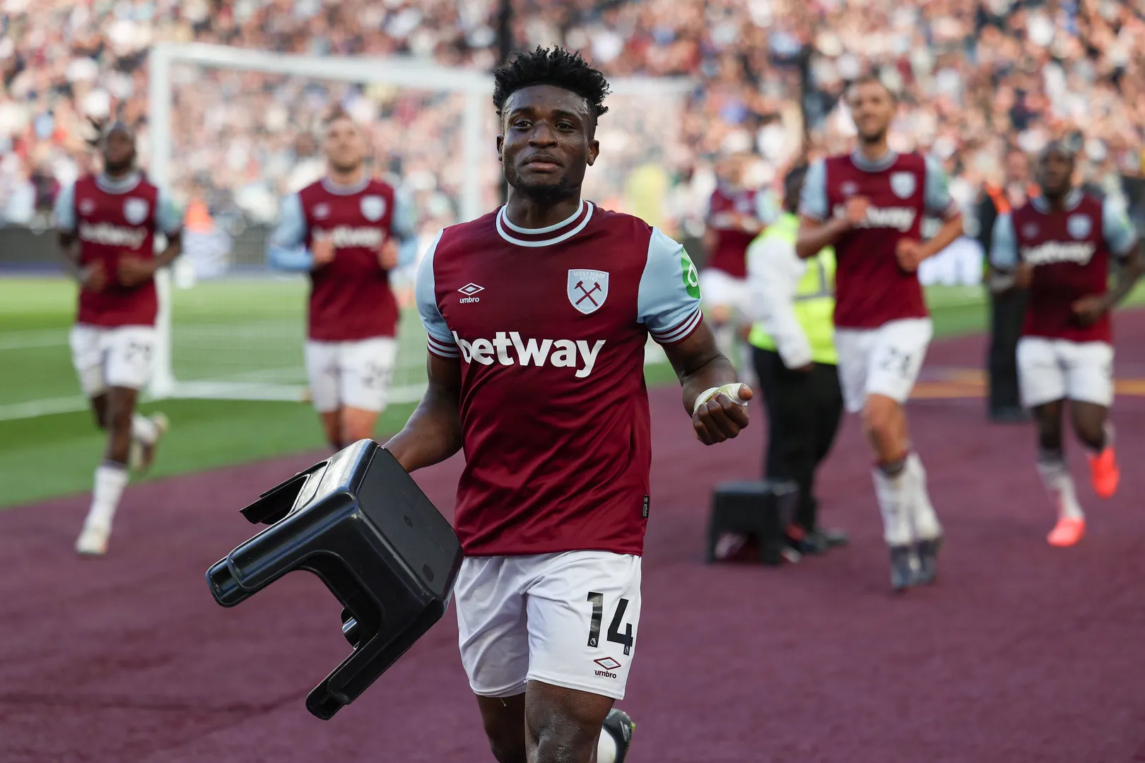 Kudus celebra gol pelo West Ham
