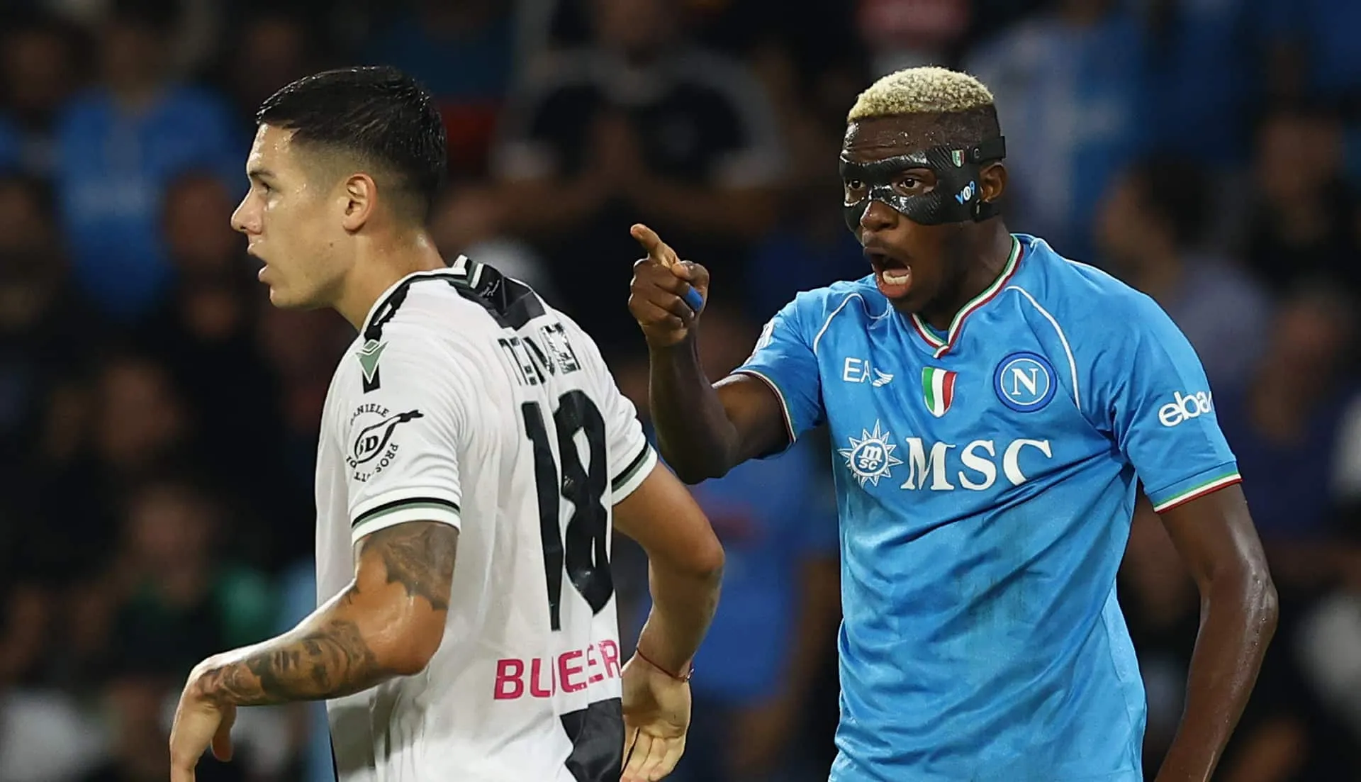 Apesar da cis&atilde;o, Osimhen salientou seu profissionalismo e liderou a goleada sobre a Udinese
