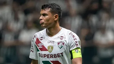 Thiago Silva n&atilde;o se recupera e desfalca Fluminense contra o Flamengo