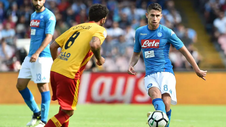 Motor do Napoli, Jorginho domina as estat&iacute;sticas da Serie A de uma maneira impressionante
