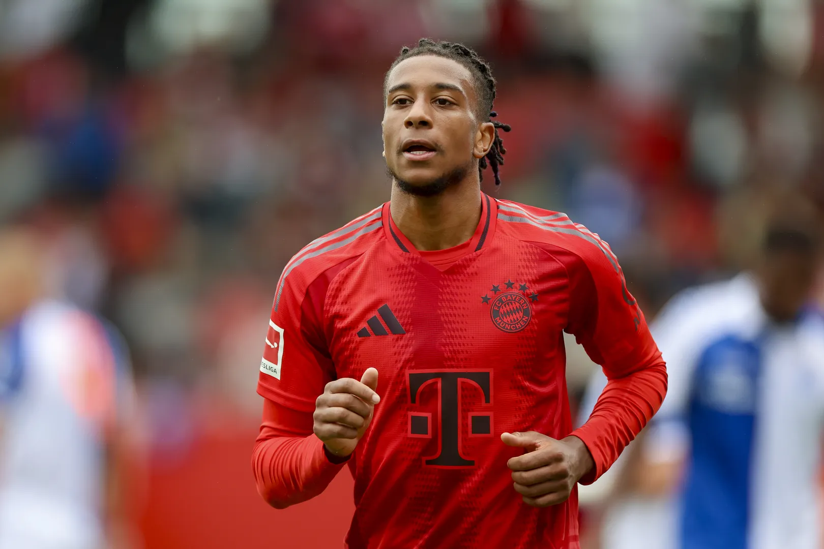 Michael Olise, refor&ccedil;o do Bayern de Munique. Foto: Icon Sport