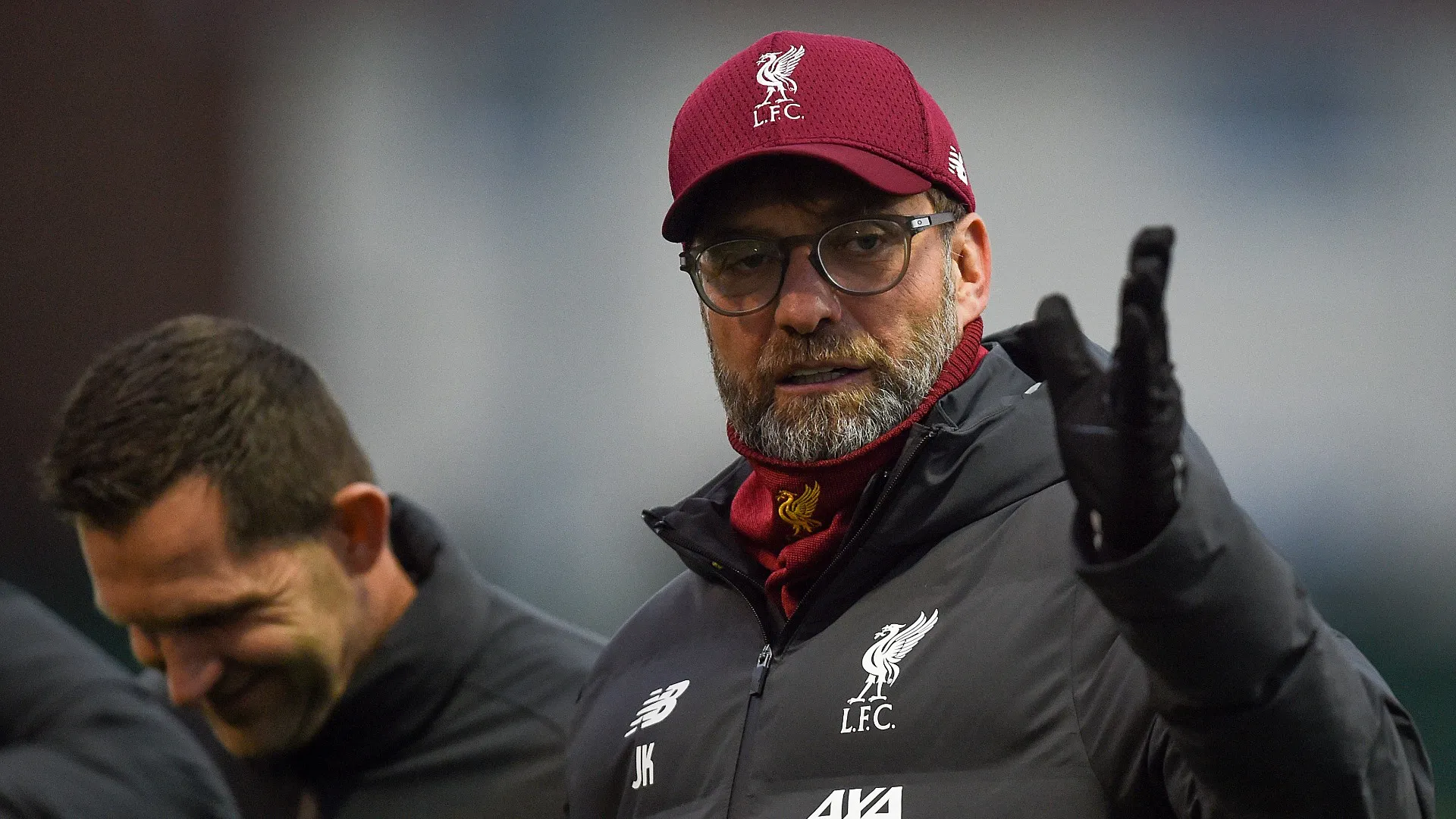 Klopp cutuca o Chelsea ao falar do mercado t&iacute;mido do Liverpool: &ldquo;N&atilde;o temos pa&iacute;ses ou oligarcas como donos&rdquo;