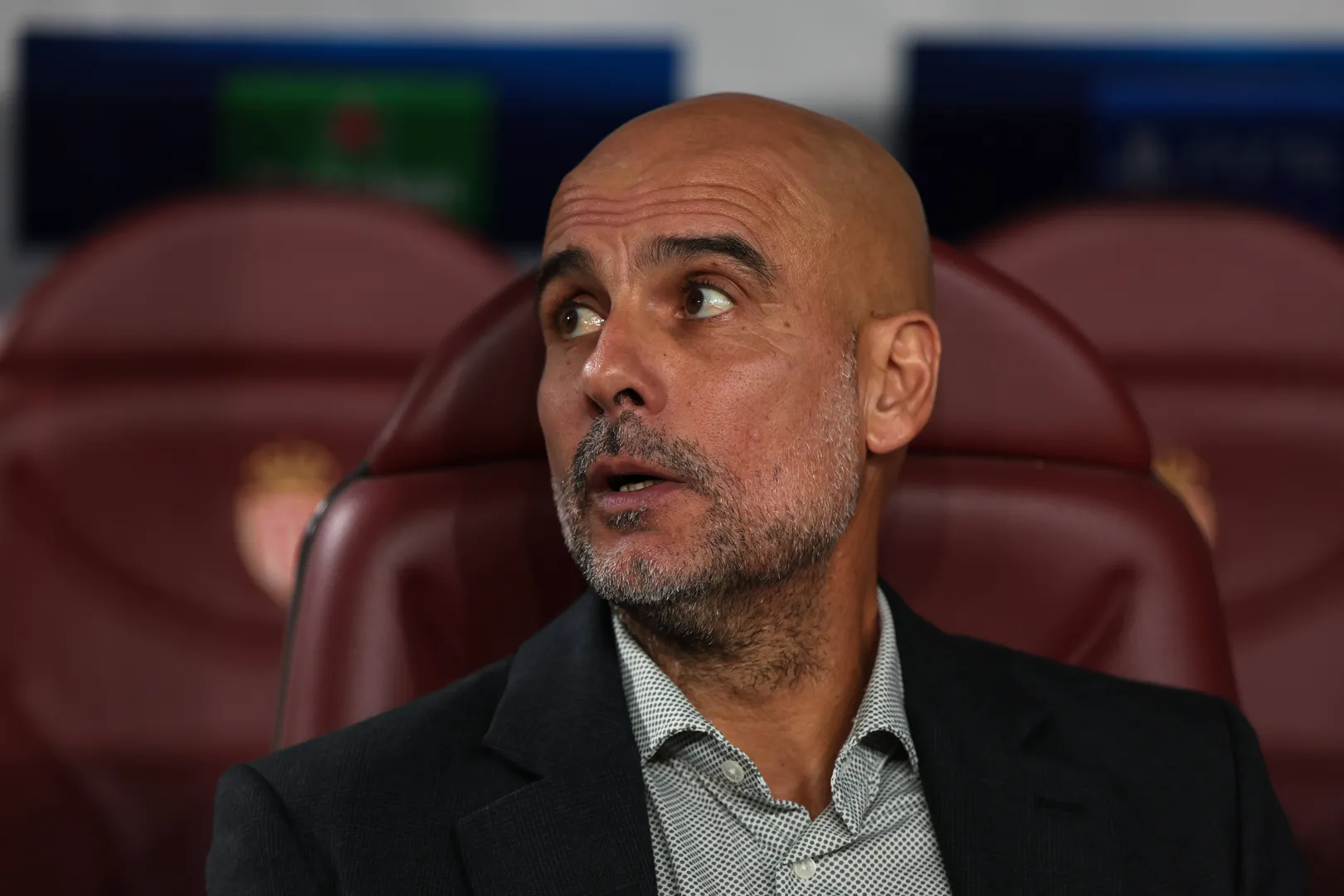 O t&eacute;cnico Pep Guardiola em jogo do Manchester City