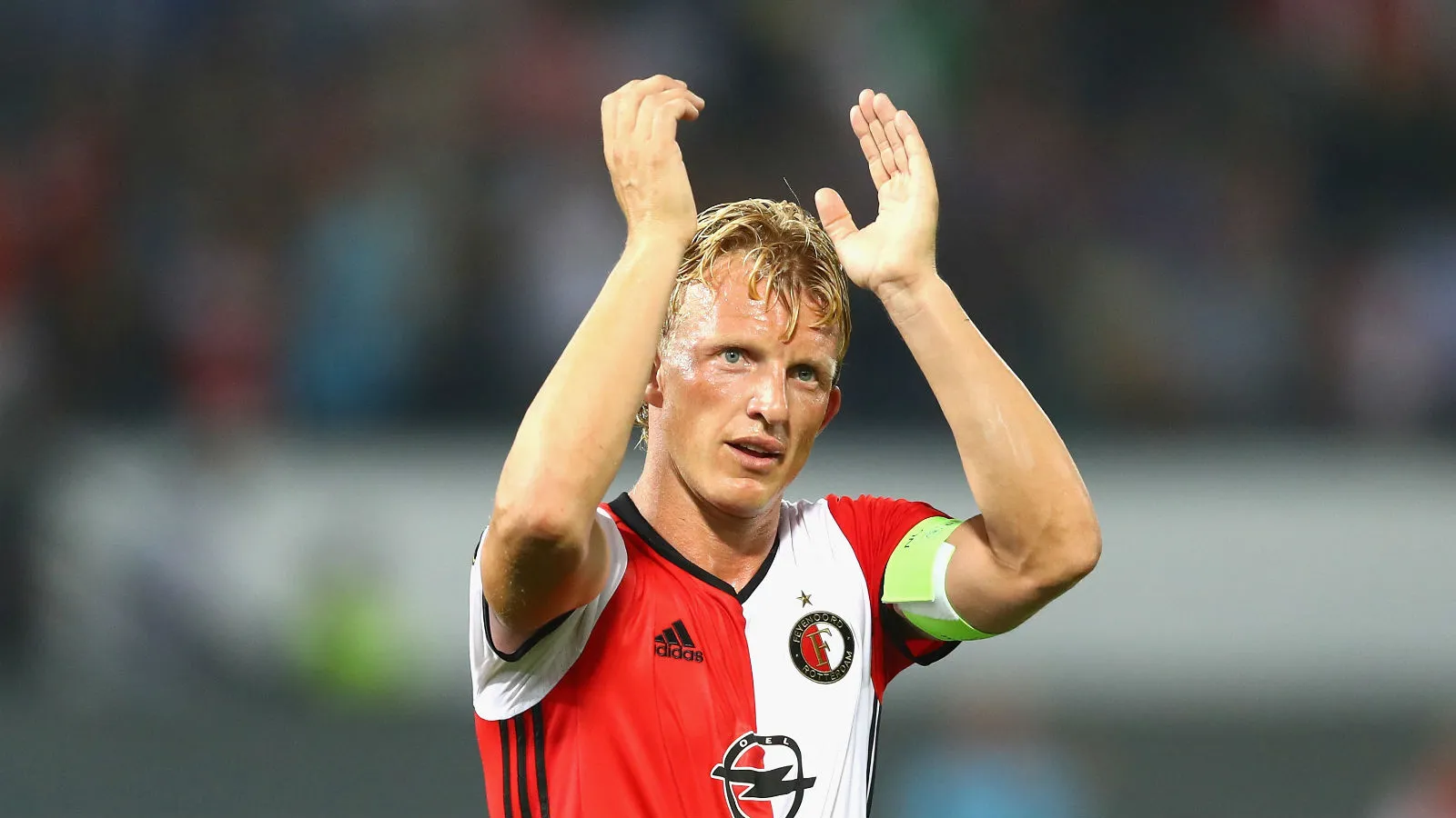 O sonho do Feyenoord ter&aacute; cada vez mais olhares contr&aacute;rios