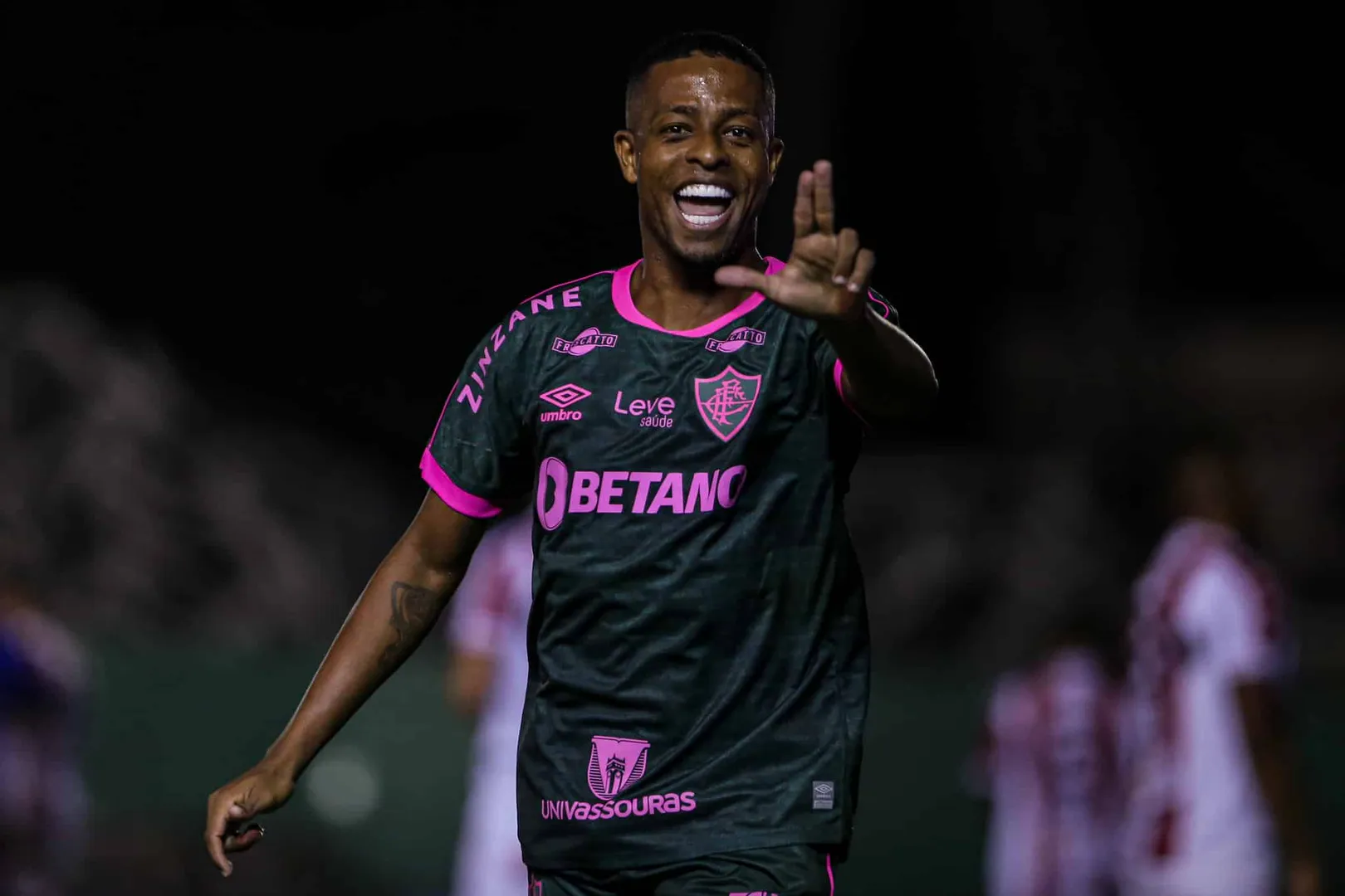 Keno marcou o gol de empate na goleada do Fluminense sobre o Bangu e refor&ccedil;ou sua import&acirc;ncia no ataque da equipe - Foto: Marcelo Gon&ccedil;alves/Fluminense FC