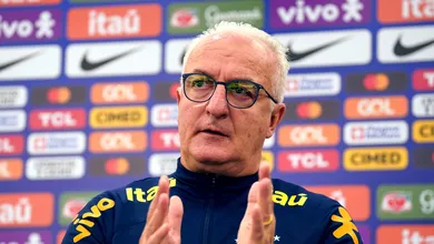Dorival J&uacute;nior aponta motivo para empate, mas sai satisfeito com resposta da Sele&ccedil;&atilde;o