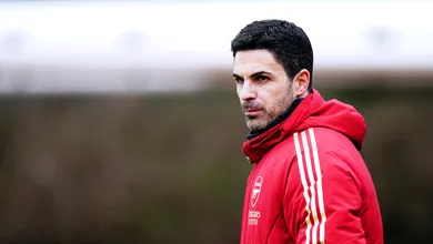 Ajax confirma renova&ccedil;&atilde;o que pode atrapalhar planos do Arsenal