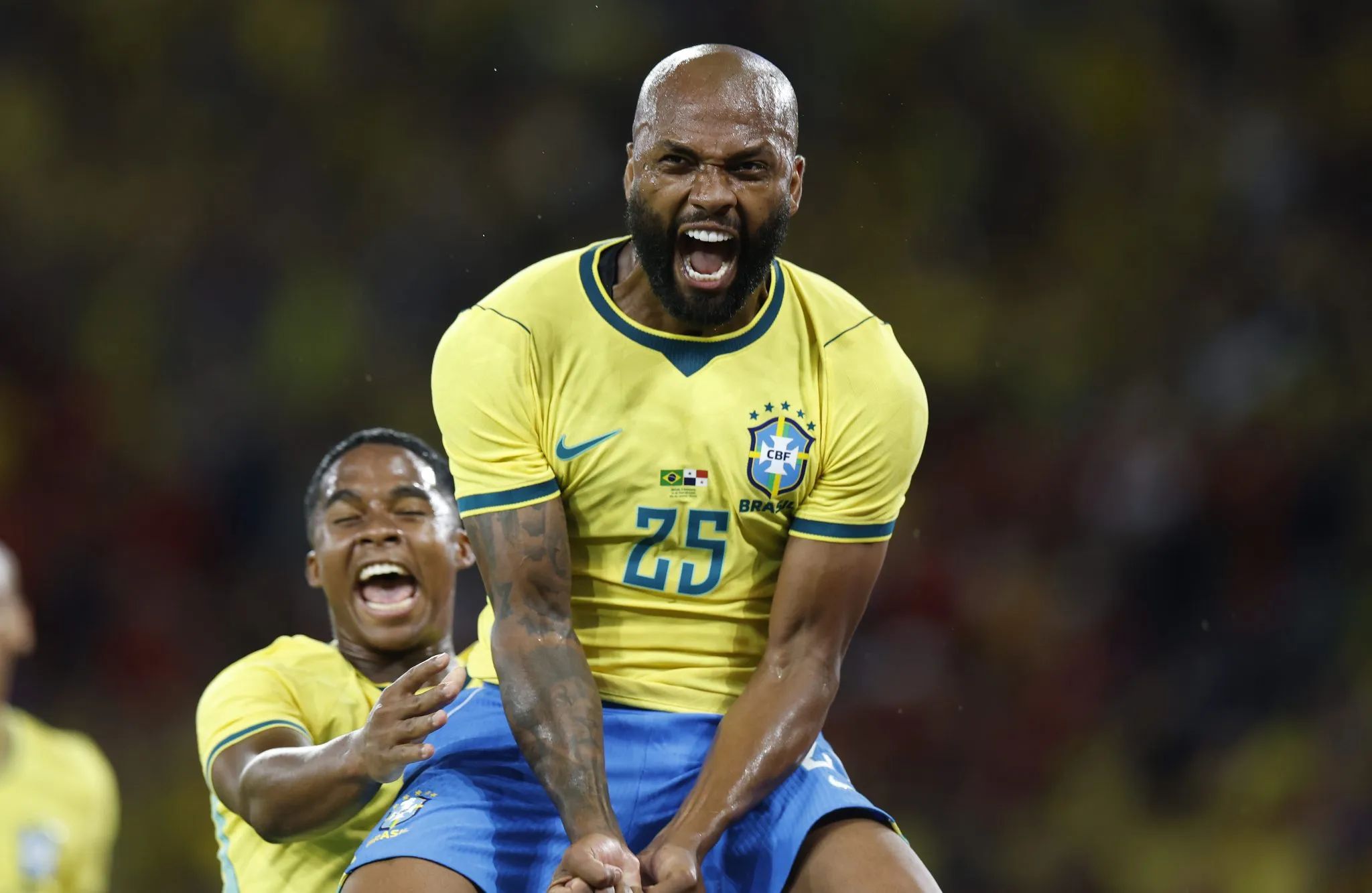 Igor Thiago e Endrick celebram gol da sele&ccedil;&atilde;o brasileira