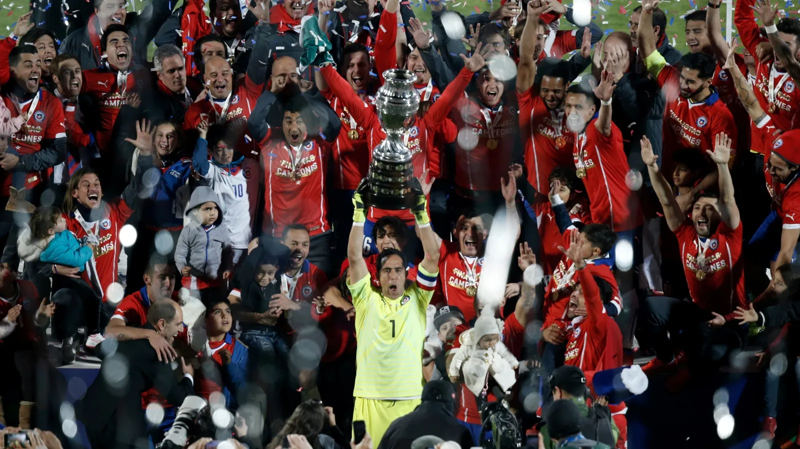 P&ecirc;naltis fizeram justi&ccedil;a ao melhor time da Copa Am&eacute;rica e a uma gera&ccedil;&atilde;o hist&oacute;rica do Chile