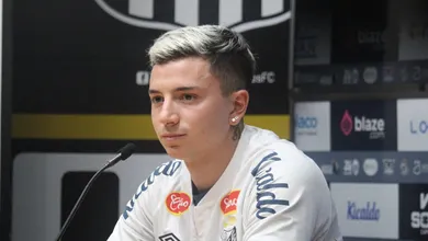 Ap&oacute;s realizar sonho com Messi, Barreal chega ao Santos para tornar real sonho com Neymar
