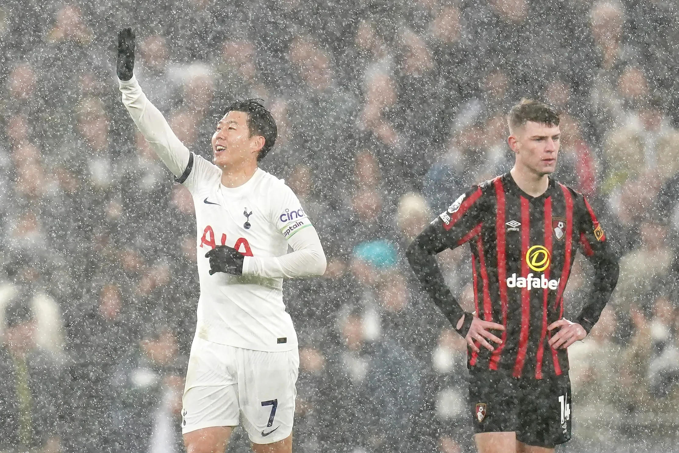 Tottenham resiste &agrave; press&atilde;o do Bournemouth e mostra efici&ecirc;ncia para encerrar o ano com importante vit&oacute;ria