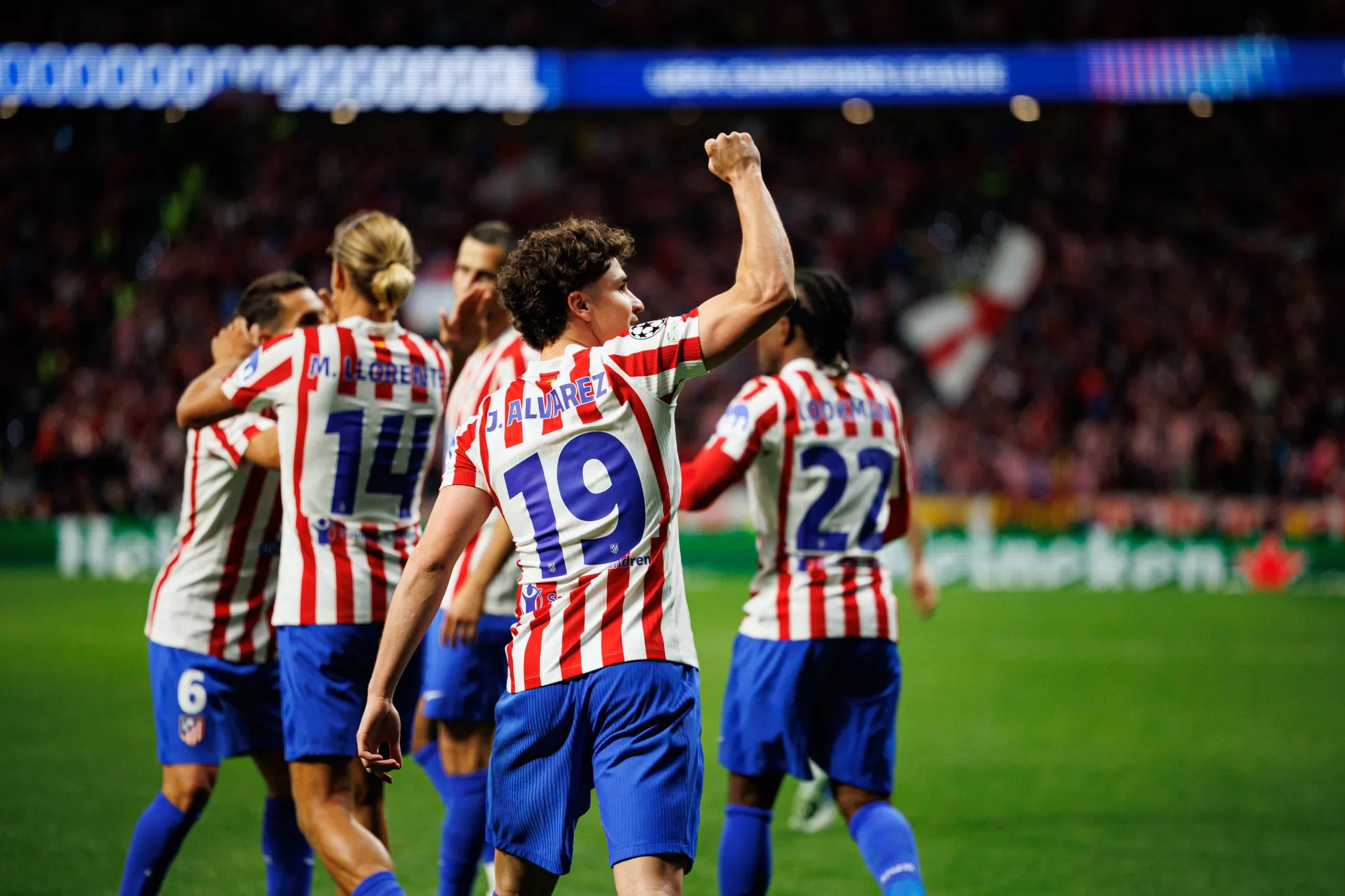 &Aacute;lvarez comemora gol do Atl&eacute;tico de Madrid 