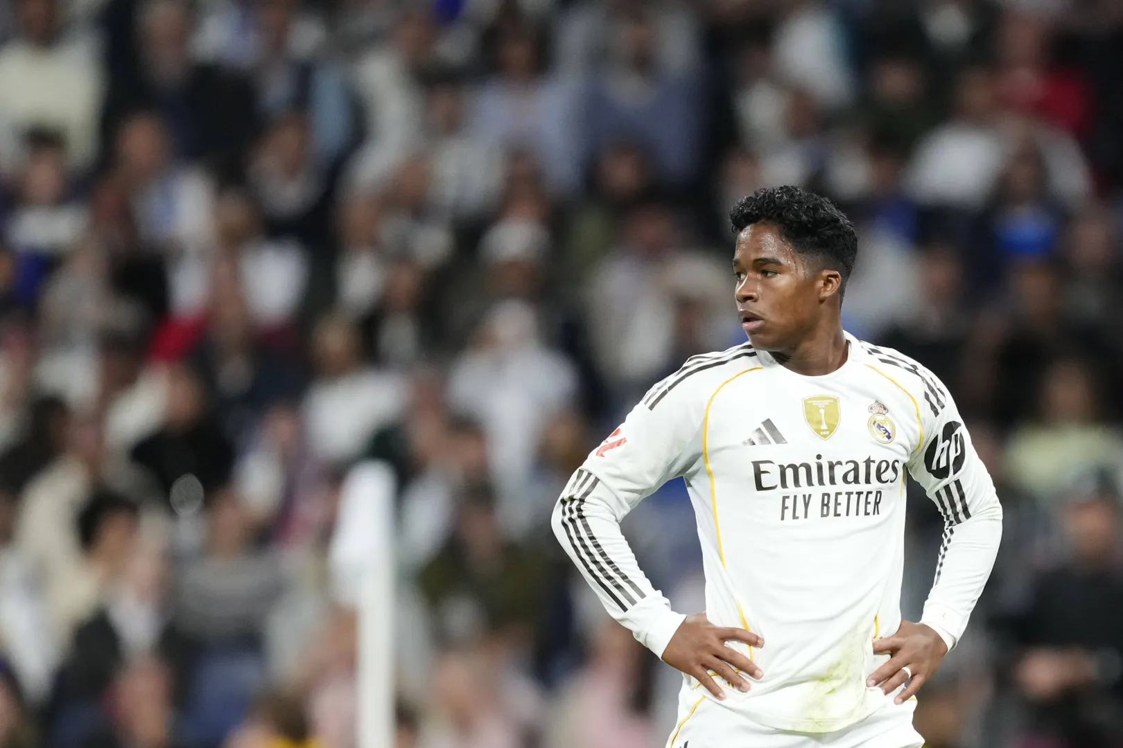 Endrick com a camisa do Real Madrid (Foto: Imago)