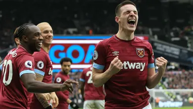 Arsenal joga mal, West Ham aproveita e alcan&ccedil;a rara vit&oacute;ria contra um top 6