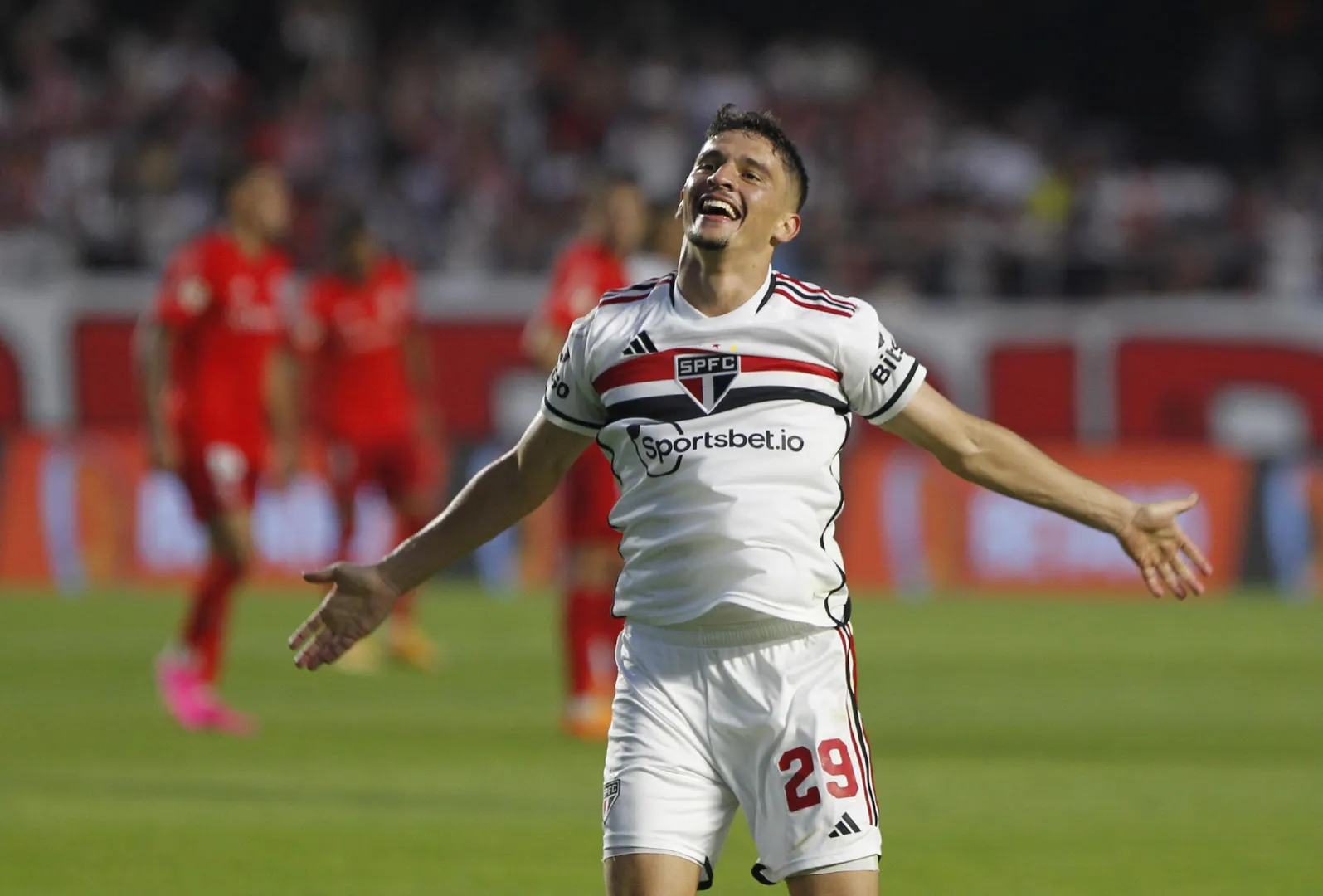 Foto: (Rubens Chiri/saopaulofc.net) - Pablo Maia, do S&atilde;o Paulo