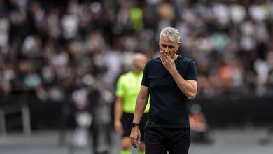 Depois de um novembro desastroso, Botafogo precisa juntar os cacos at&eacute; por vaga direta na Libertadores
