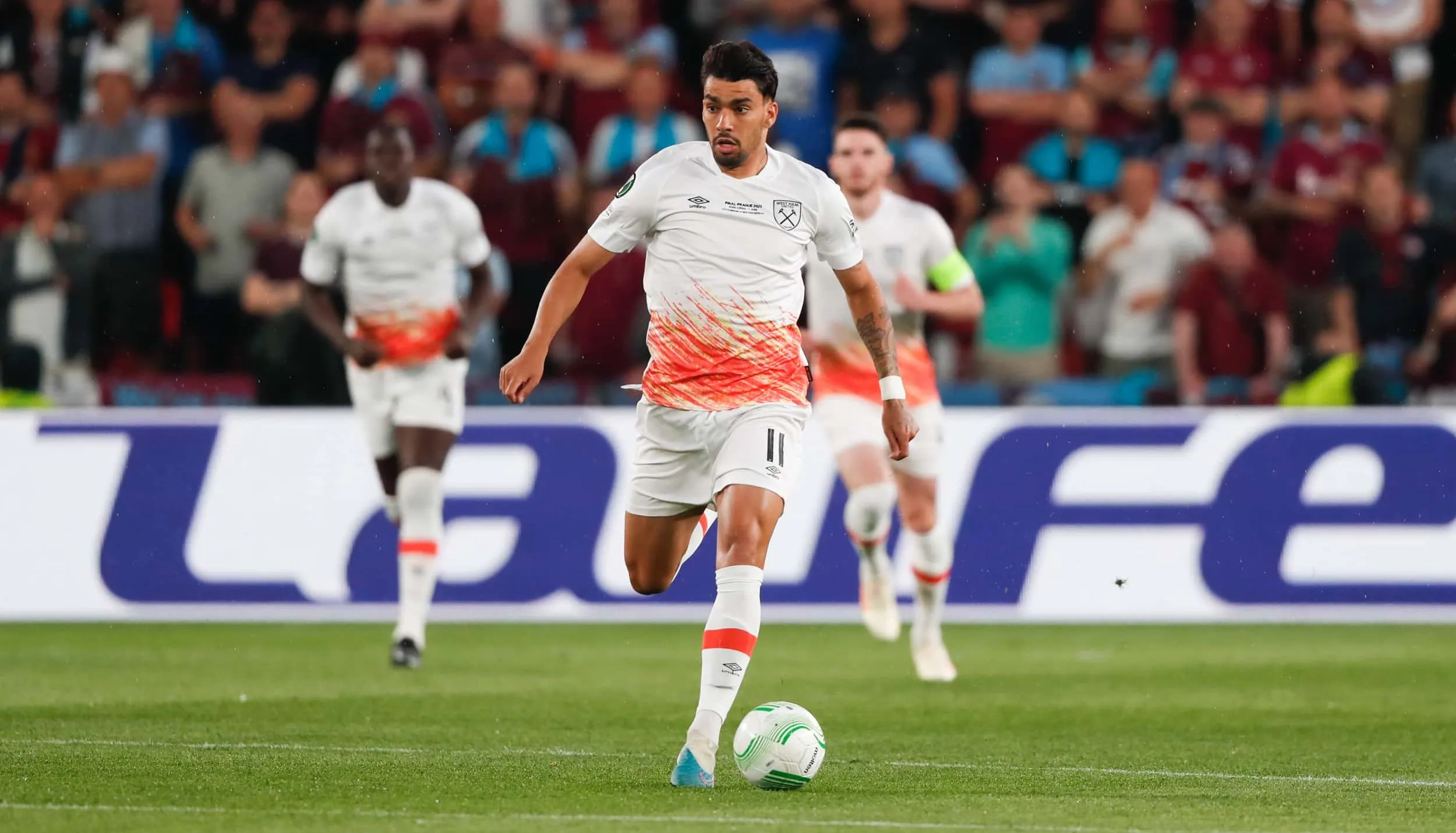 Paquet&aacute; demorou a engrenar, mas entregou o que o West Ham queria: o toque qualificado, que valeu o t&iacute;tulo