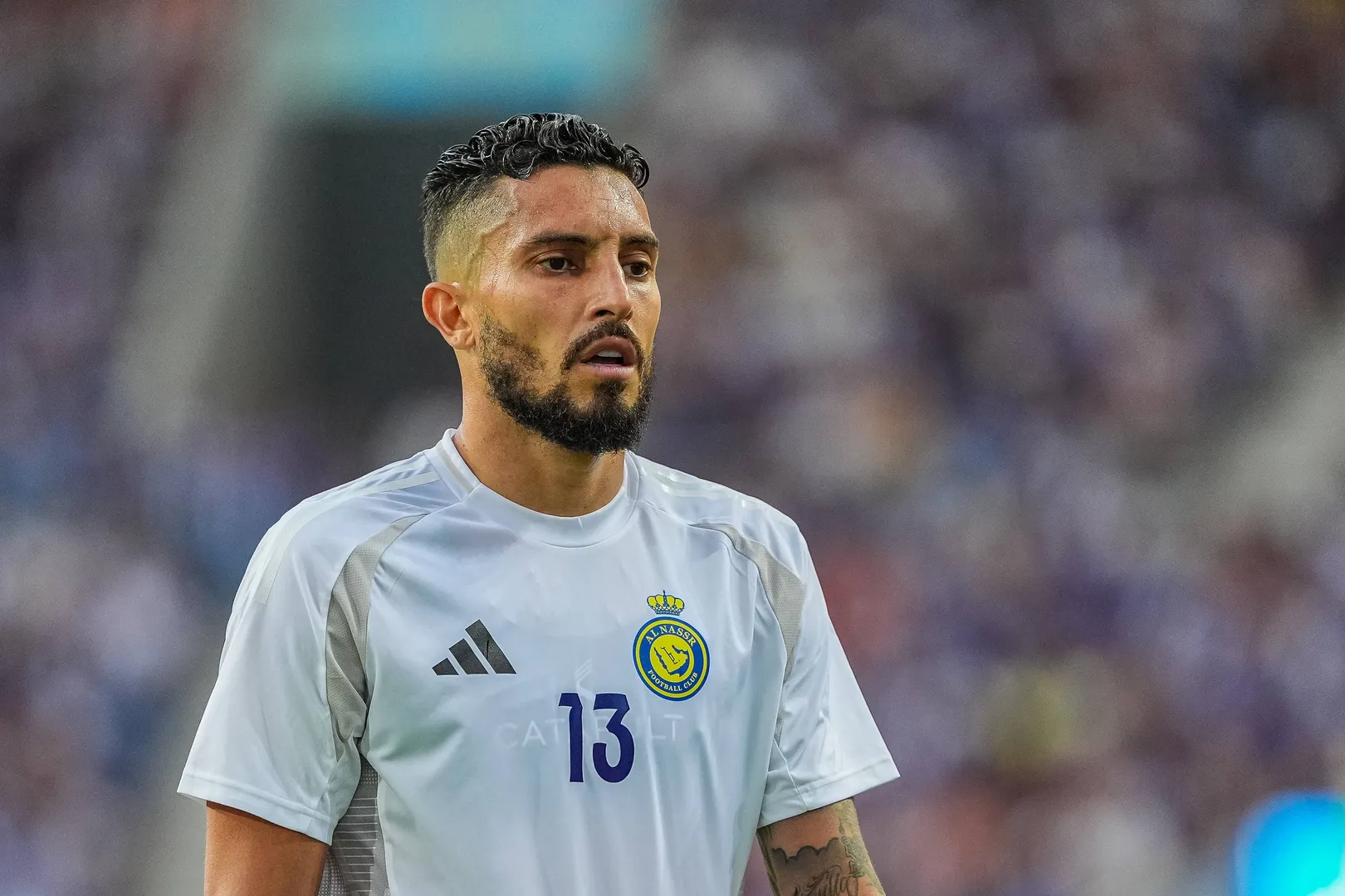 Alex Telles em a&ccedil;&atilde;o pelo Al-Nassr
