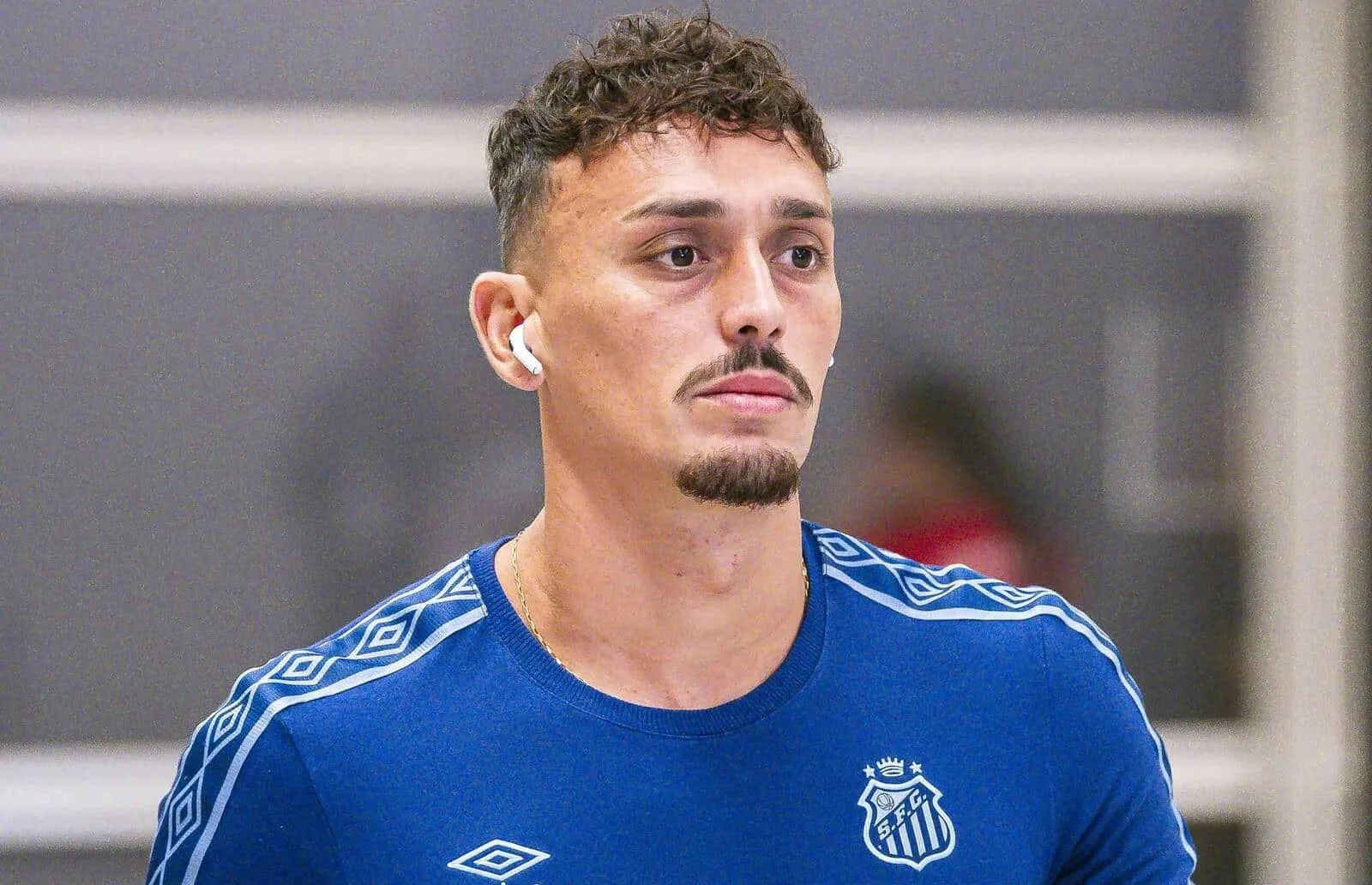 Pituca recebe proposta do exterior e pend&ecirc;ncia pode acelerar seu adeus ao Santos; entenda