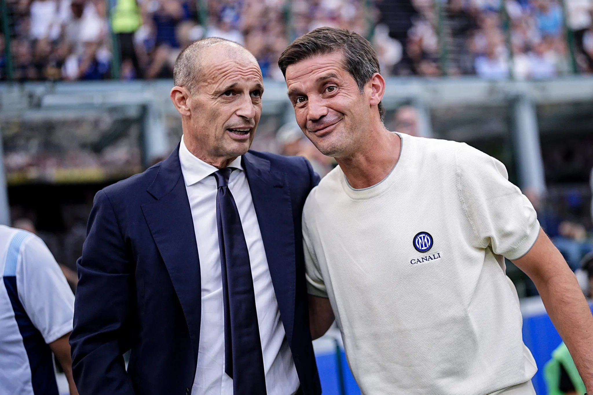 Allegri e Chivu antes de jogo entre Inter e Napoli
